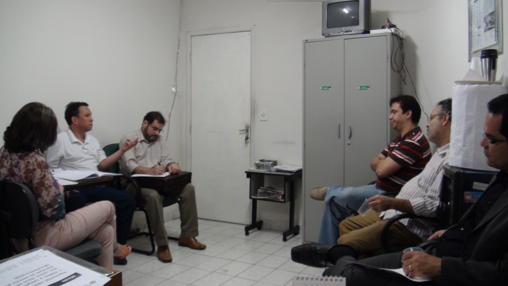 Leia mais sobre o artigo Simepe discute estratégias para união da categoria em Petrolina