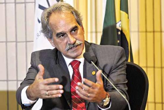 Leia mais sobre o artigo Planos reagem ao CFM