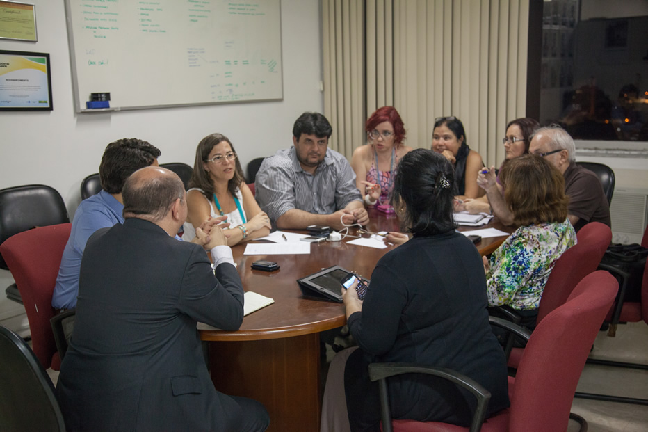 Leia mais sobre o artigo Entidades iniciam diálogo com o secretário de saúde do Recife