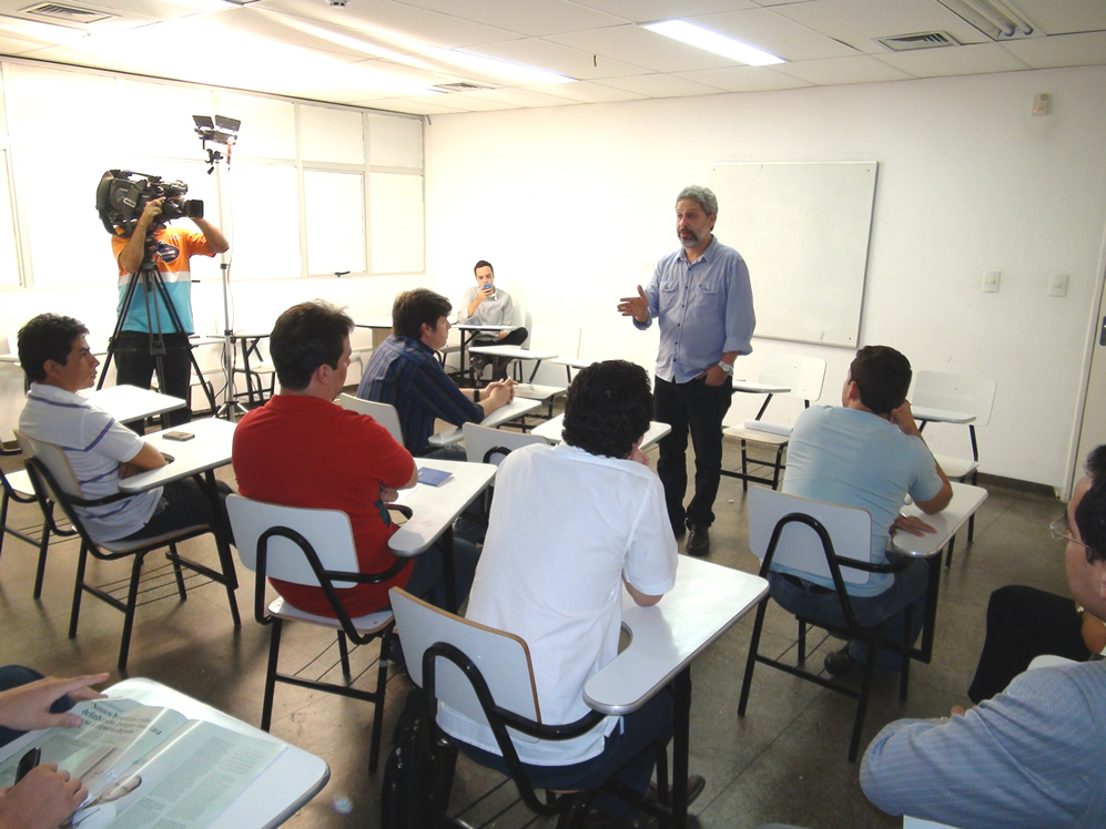 Leia mais sobre o artigo Petrolina: médicos do Samu e Hospital de Urgências e Traumas intensificam luta e mobilização