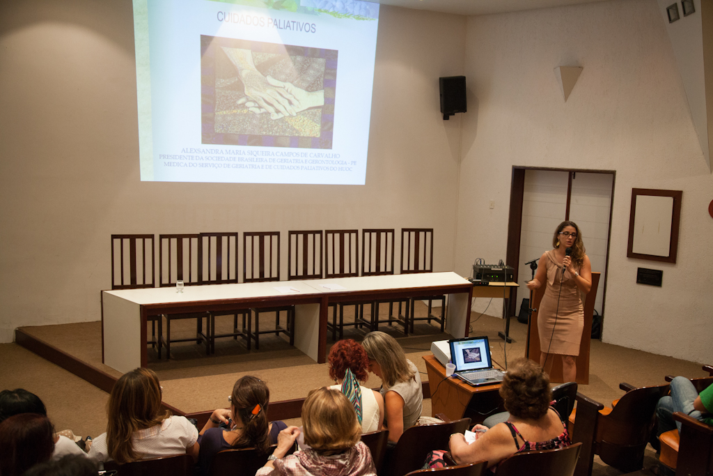 Leia mais sobre o artigo Cuidados Paliativos é tema de palestra para profissionais da ESF