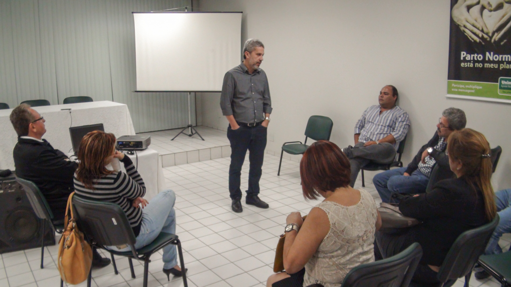 Leia mais sobre o artigo Médicos de Garanhuns iniciam campanha salarial