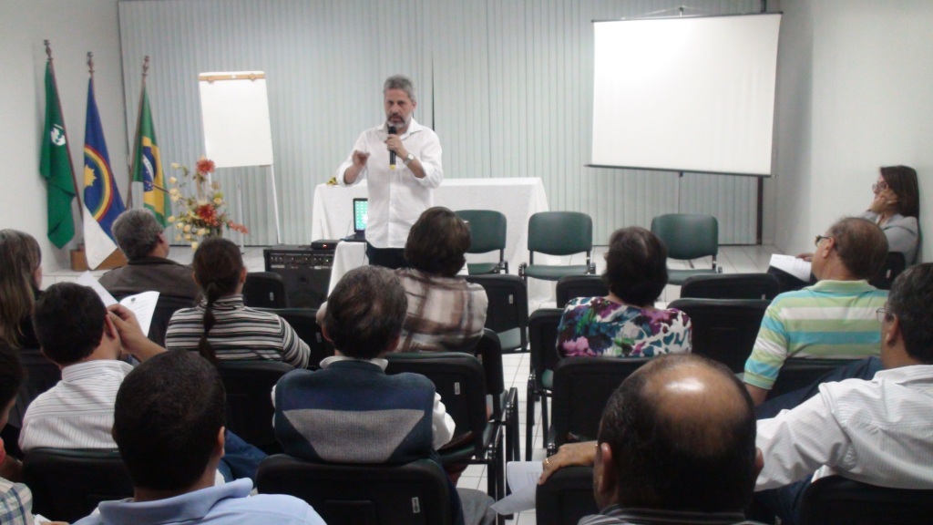 Leia mais sobre o artigo Movimento dos médicos de Garanhuns ganha força e inicia negociações com a Prefeitura