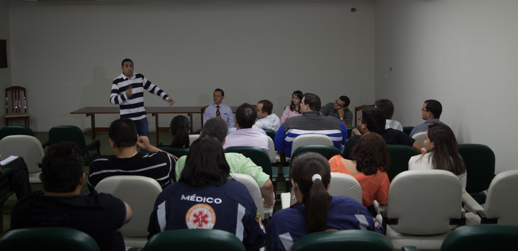 Leia mais sobre o artigo Médicos de Caruaru farão paralisação de advertência de 24 horas, na próxima quarta- feira (29)