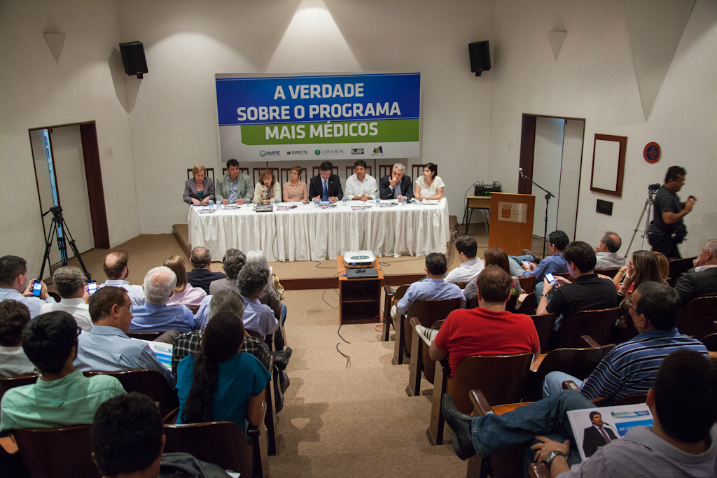 Leia mais sobre o artigo Entidades e deputados se unem contra a MP 621 e vetos ao Ato Médico