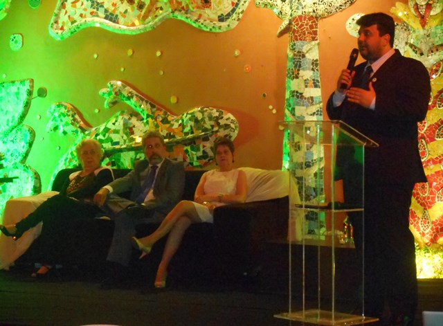 Leia mais sobre o artigo Simepe empossa nova diretoria para o biênio 2014/2016