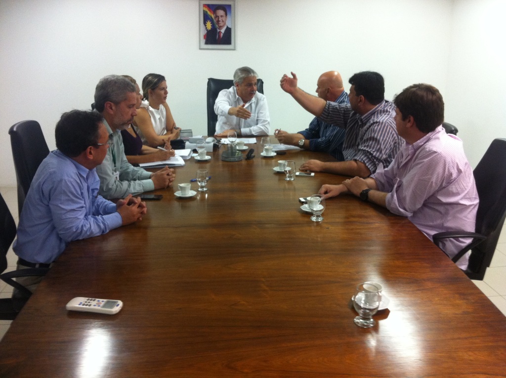 Leia mais sobre o artigo Entidades médicas e SES discutem melhorias para rede Materno-Infantil