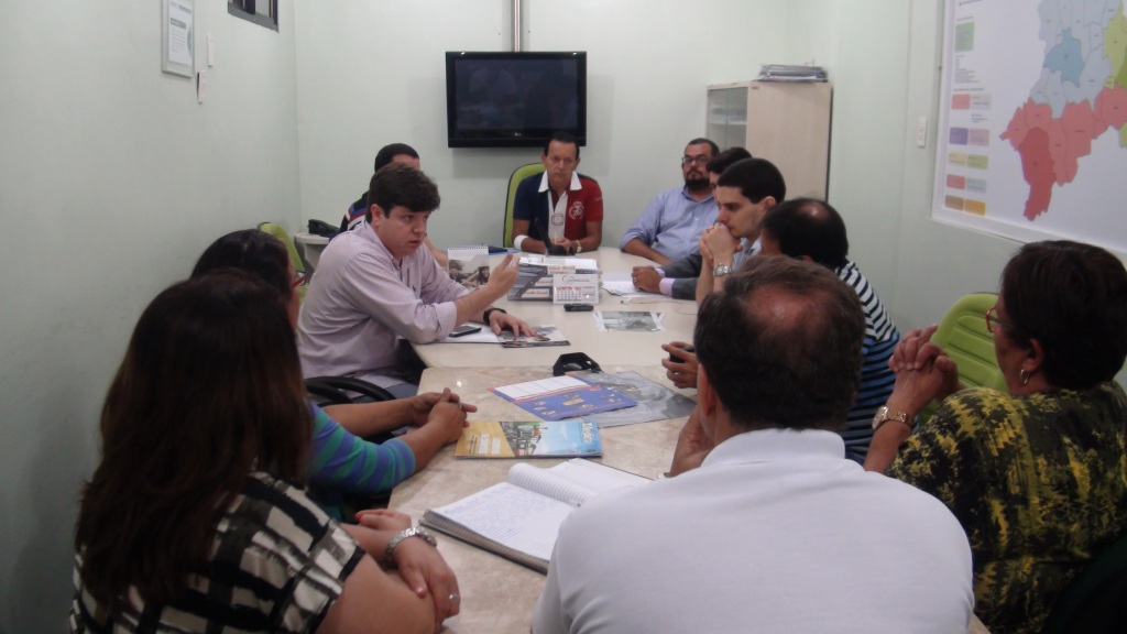 Leia mais sobre o artigo Crise da rede Materno- Infantil de PE volta a ser discutida em AGE