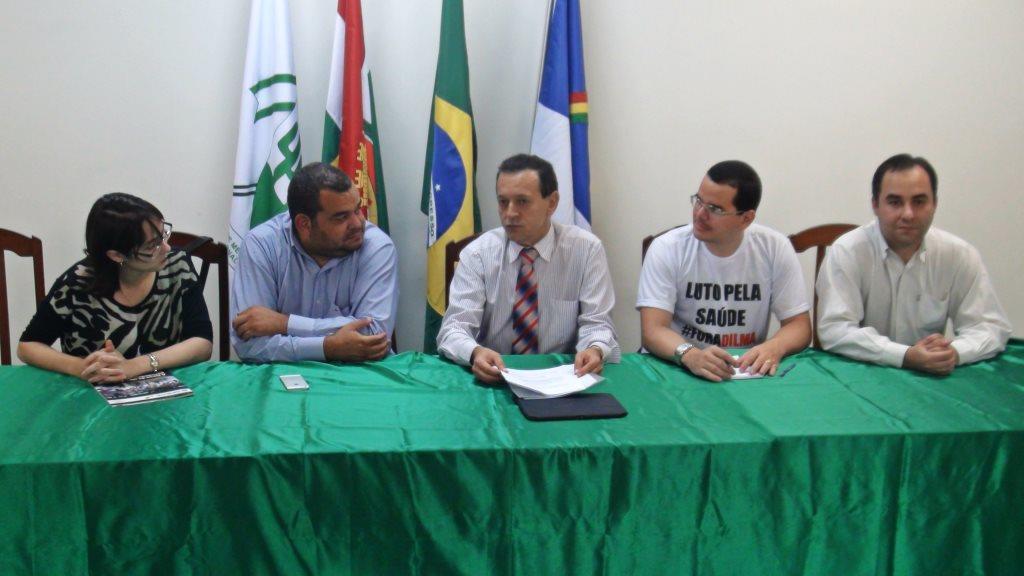 Leia mais sobre o artigo Médicos de Caruaru e prefeitura fecham negociação com ganhos importantes