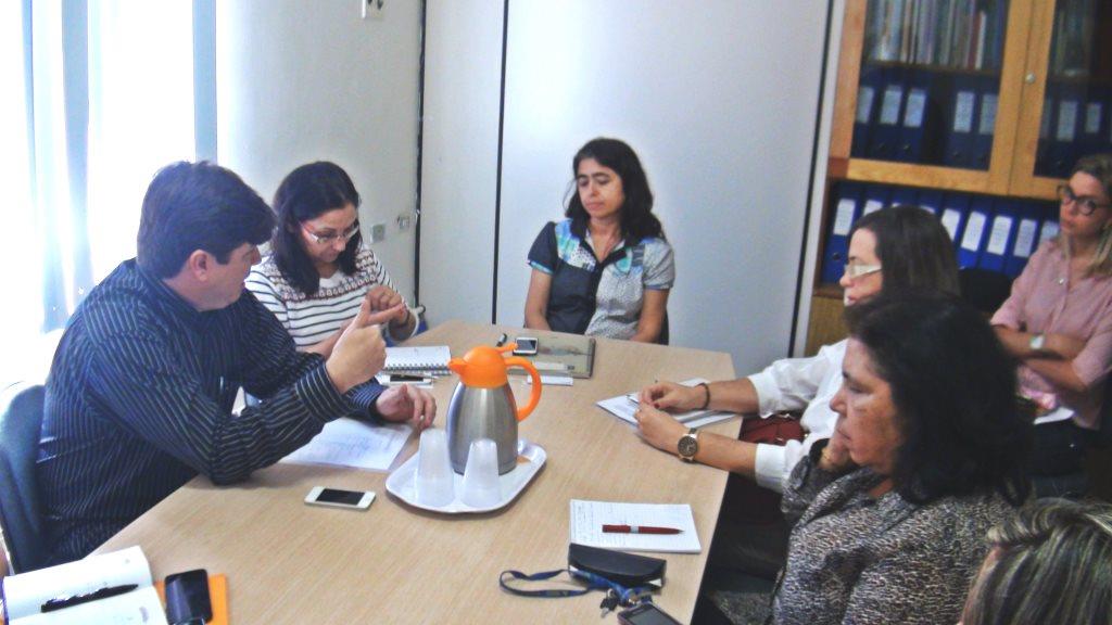 Leia mais sobre o artigo Diretores do Simepe se reúnem com secretária de Saúde em Jaboatão dos Guararapes