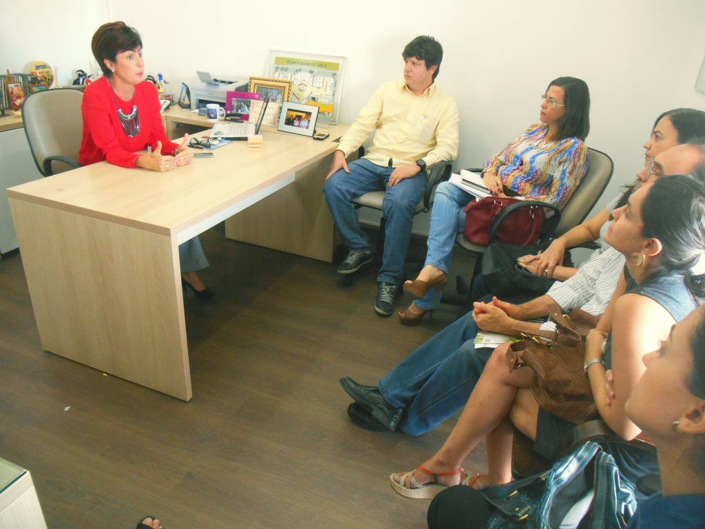 Leia mais sobre o artigo Reunião discute reforma da Maternidade Brites de Albuquerque e transferência de profissionais