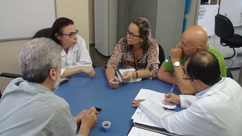 Leia mais sobre o artigo Escalas de plantão incompletas na Maternidade Arnaldo Marques/Ibura