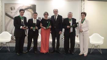 Leia mais sobre o artigo CFM entrega comendas 2014