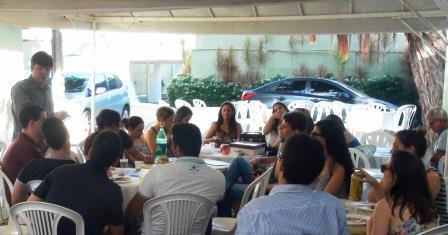 Leia mais sobre o artigo Simepe promove tarde de conversa com formandos de medicina