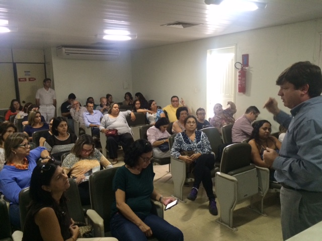 Leia mais sobre o artigo Médicos da ESF do Recife intensifica diálogo com Secretaria de Saúde