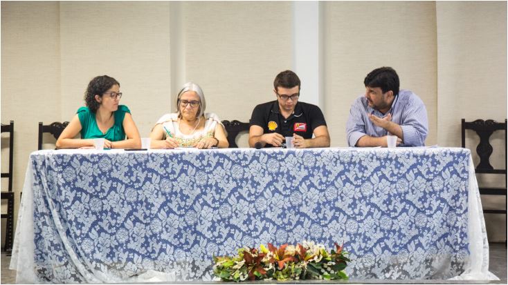 Leia mais sobre o artigo Simepe debate sobre Programa Mais Médicos com estudantes de medicina da UPE