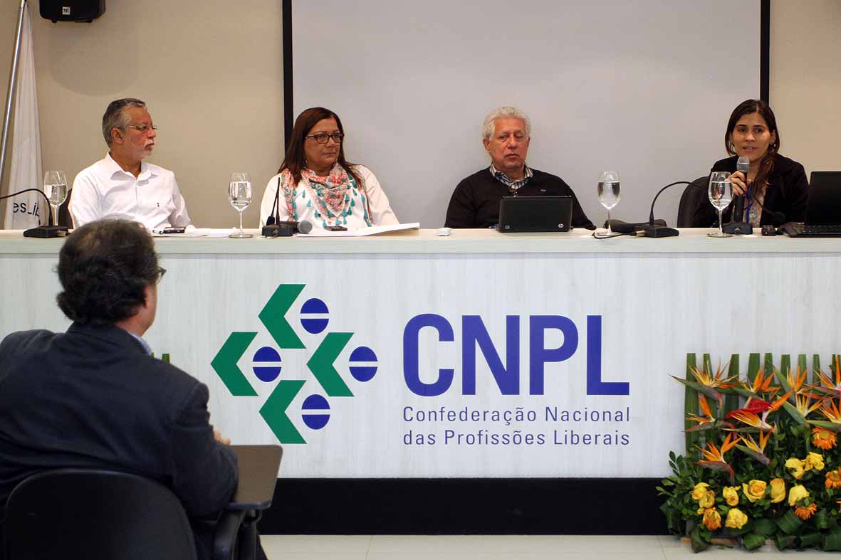 Leia mais sobre o artigo Presidente da ANMR fala a dirigentes sindicais sobre os desafios da Residência Médica no Brasil