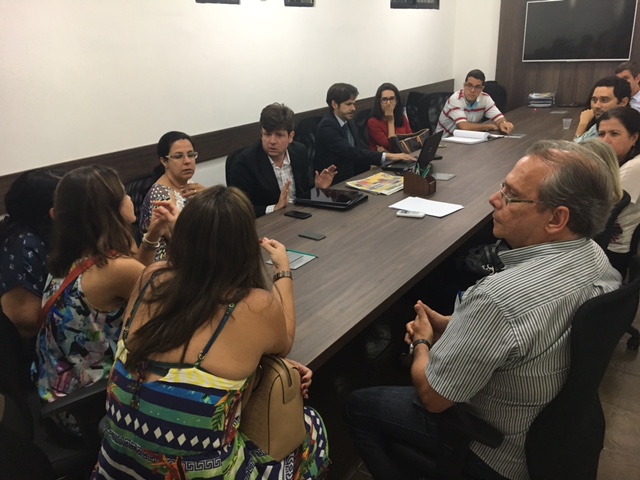 Leia mais sobre o artigo Médicos de Olinda paralisam serviços, na  próxima quinta-feira (18)