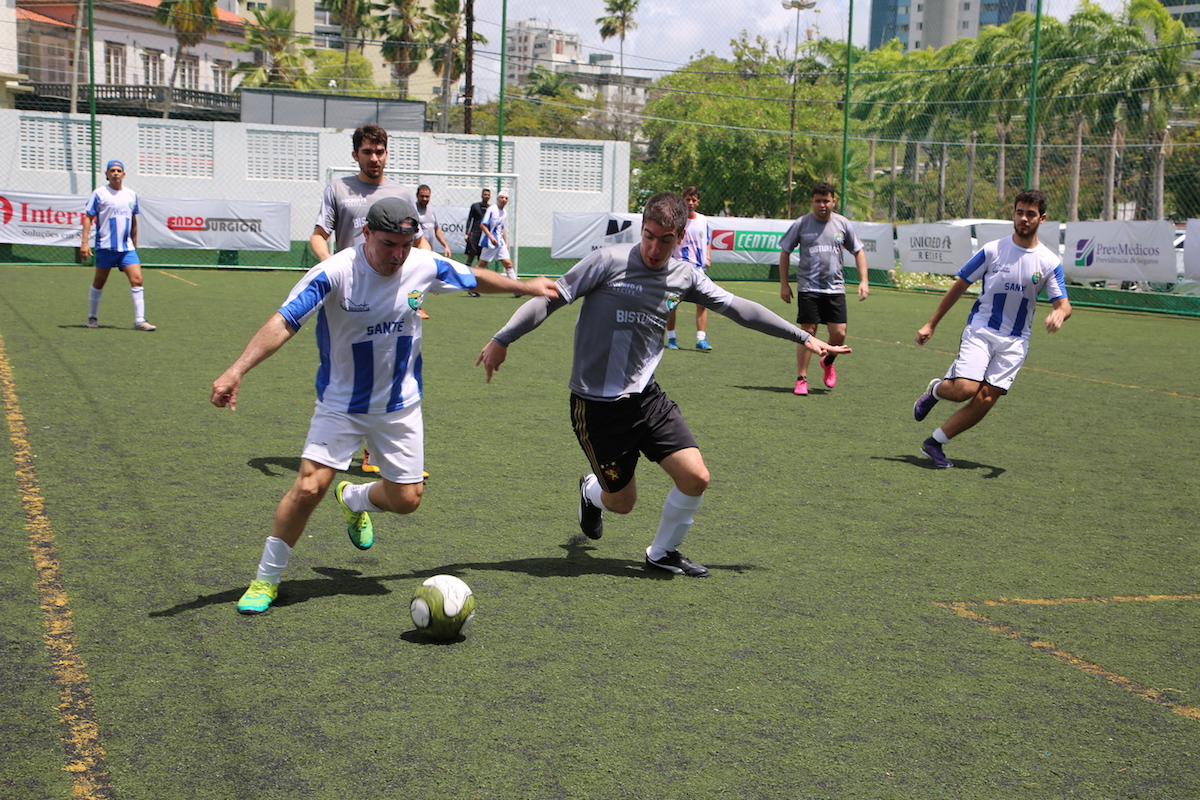 Leia mais sobre o artigo Definidos os duelos finais da 1ª Copa Simepe de Futebol Solidário