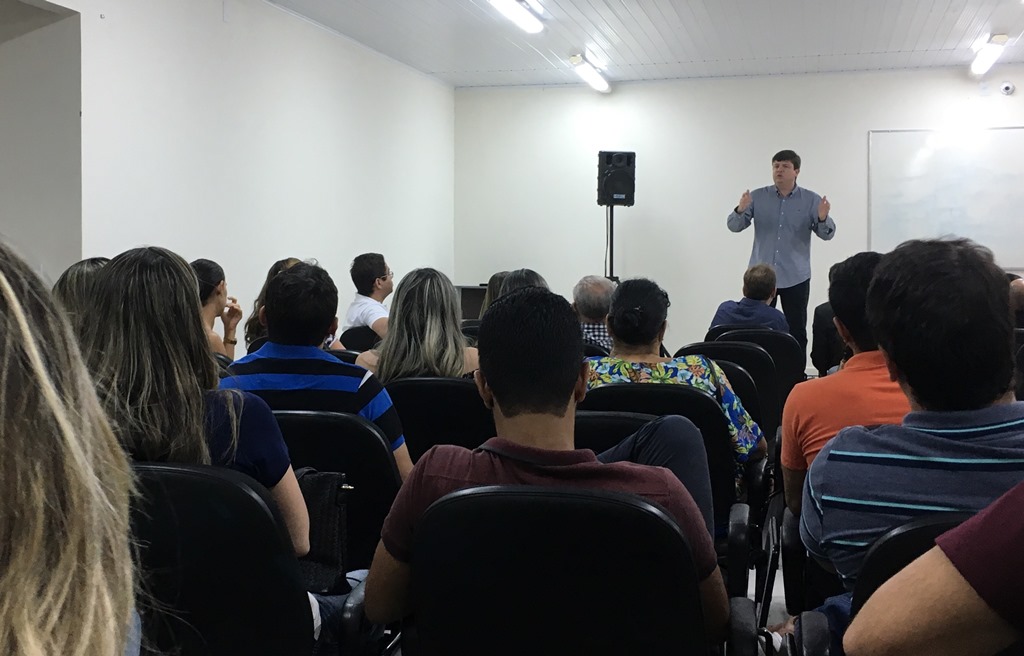 Leia mais sobre o artigo Médicos de Petrolina alcançam conquistas e avançam com a pauta de reivindicações