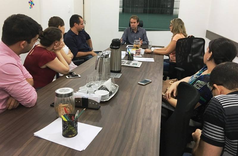 Leia mais sobre o artigo Médicos da UPA Caxangá firmes na luta contra a redução salarial