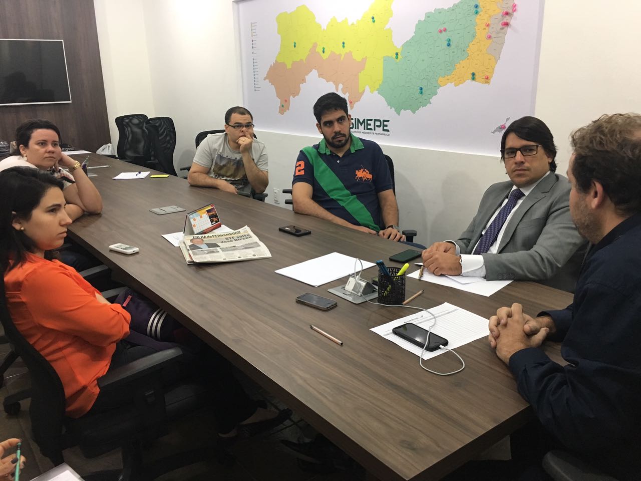 Leia mais sobre o artigo Médicos avaliam proposta apresentada pela UPA Caxangá