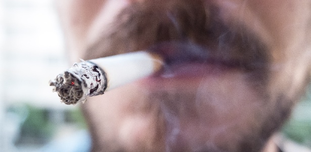 Leia mais sobre o artigo Fumar enfraquece gene que protege as artérias, mostra estudo nos EUA