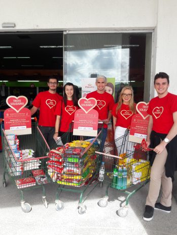 Leia mais sobre o artigo Simers conclui 1ª etapa do Trote Solidário 2017 com ação na cidade de Pelotas