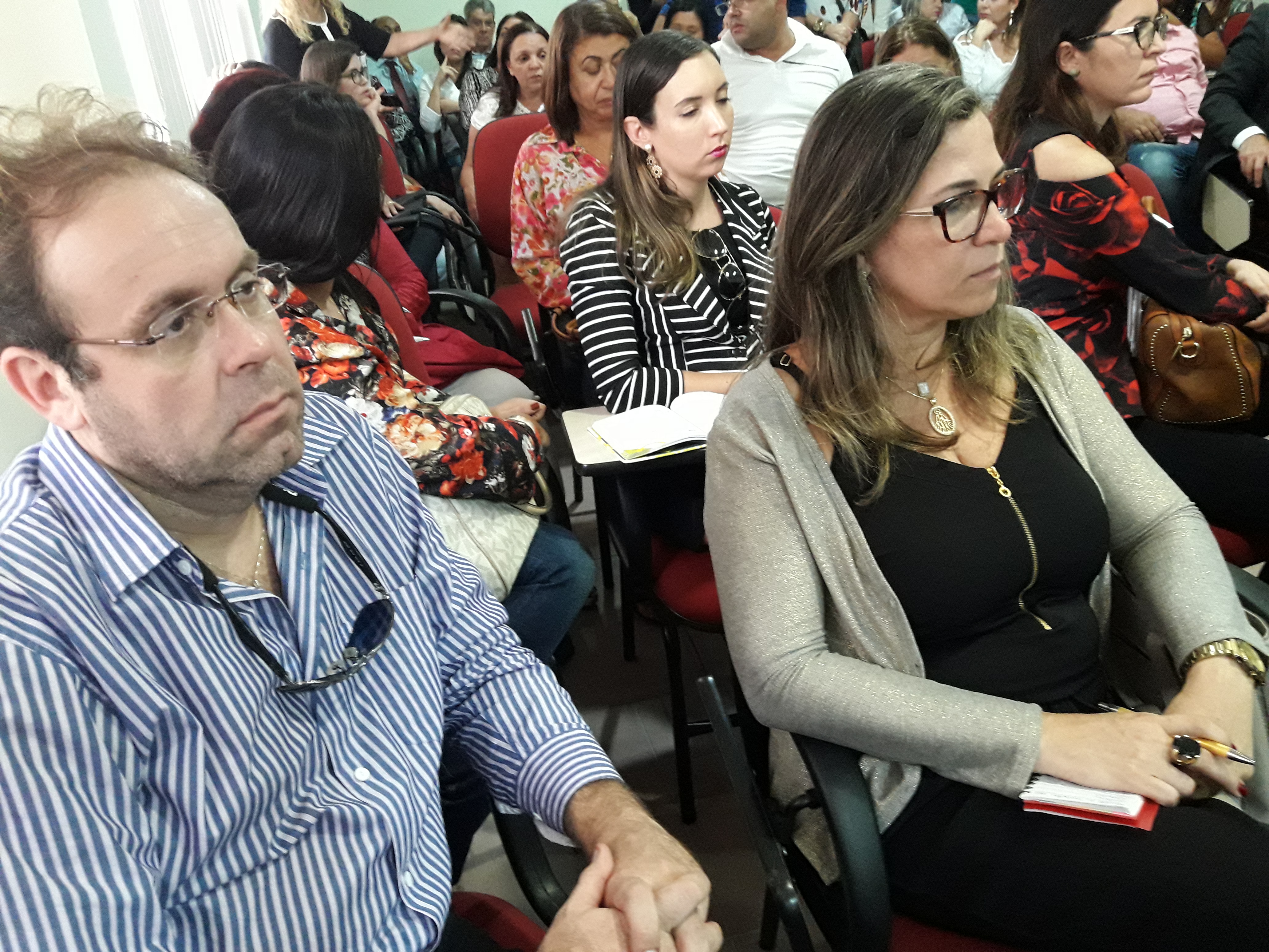 Leia mais sobre o artigo Médicos participam de audiência pública sobre a Rede PEBA