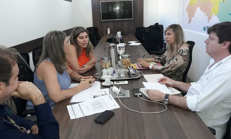 Leia mais sobre o artigo Simepe e gestores da Barros Lima buscam soluções para problemas da unidade