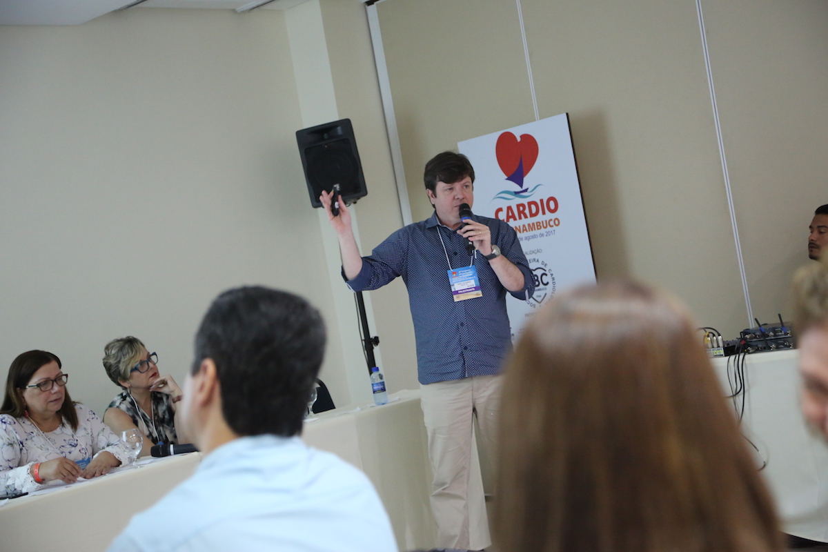 Leia mais sobre o artigo Cardio Pernambuco: Entidades médicas debatem as reformas trabalhista e previdenciária e os impactos na categorias