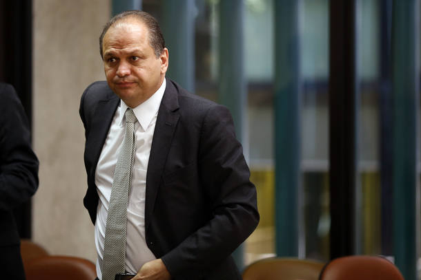 Leia mais sobre o artigo Médicos cearenses lançam Movimento Fora Barros