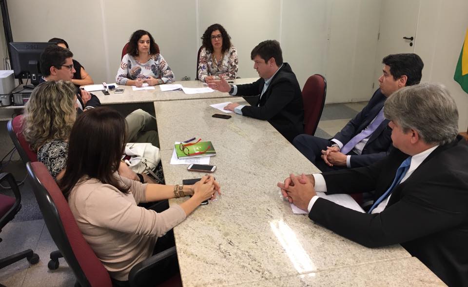 Leia mais sobre o artigo Em audiência no MPPE, entidades médicas destacam preocupação com redução de escala na UPA de Olinda