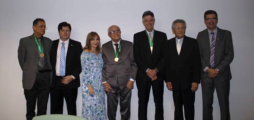 Leia mais sobre o artigo Medalha Fernando Figueira 2017