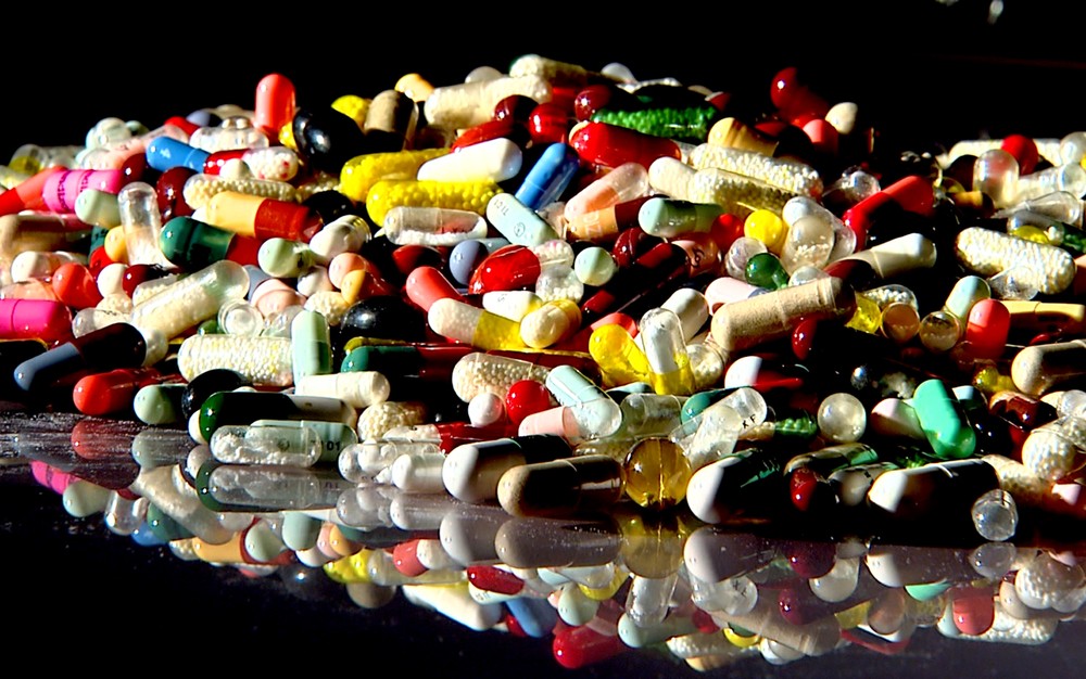 Leia mais sobre o artigo Uso de medicamentos é a principal causa de intoxicação, aponta Unicamp