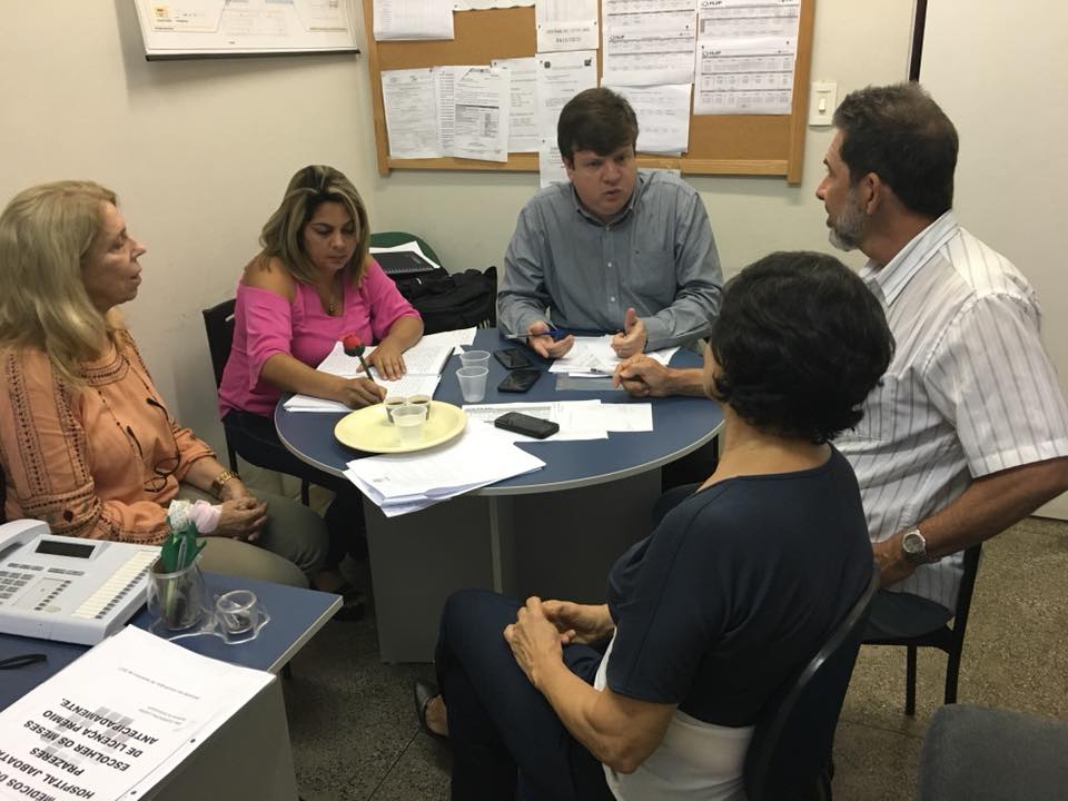 Leia mais sobre o artigo Simepe se reúne com a direção do Hospital Policlínica Jaboatão Prazeres