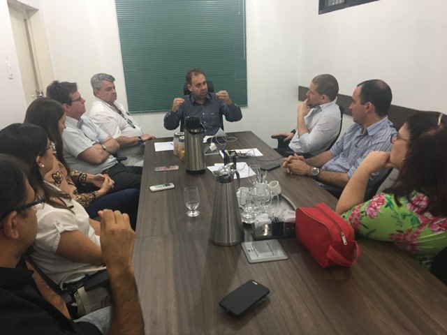 Leia mais sobre o artigo Clínicos relatam problemas e demandas no Hospital Agamenon Magalhães