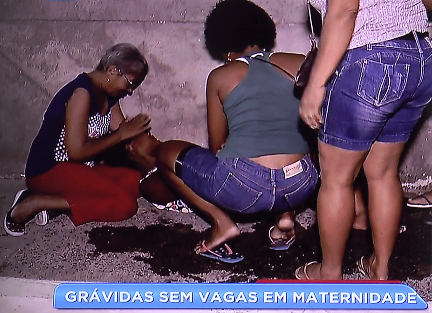 Leia mais sobre o artigo Crise nas maternidades segue promovendo desespero e revolta