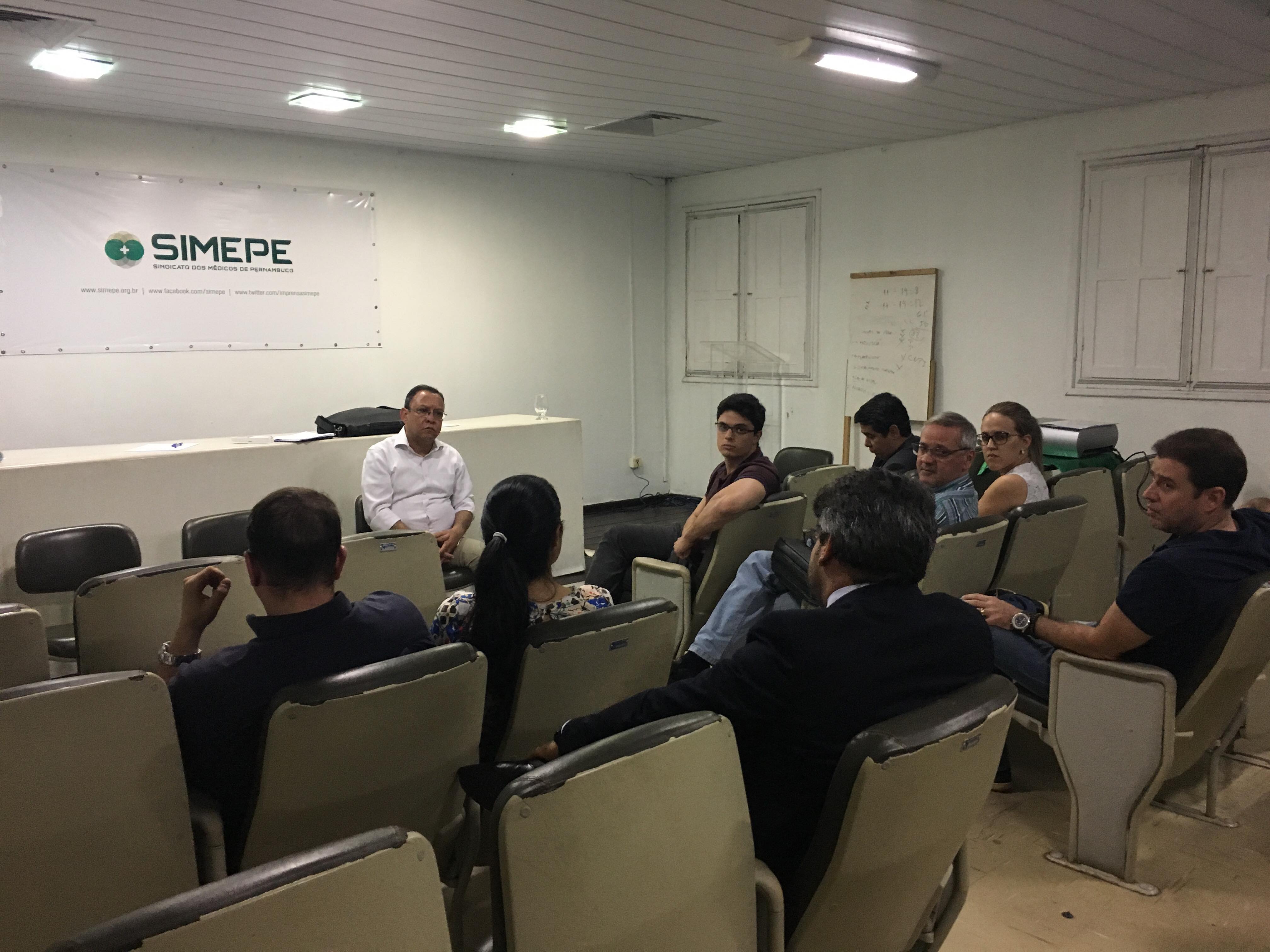 Leia mais sobre o artigo Simepe e Médicos do Hospital São Salvador dão continuidade às negociações
