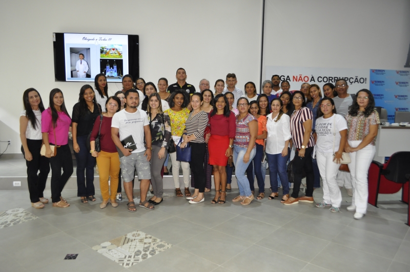 Leia mais sobre o artigo SIMEPI promoveu curso de capacitação em curativos para profissionais da saúde