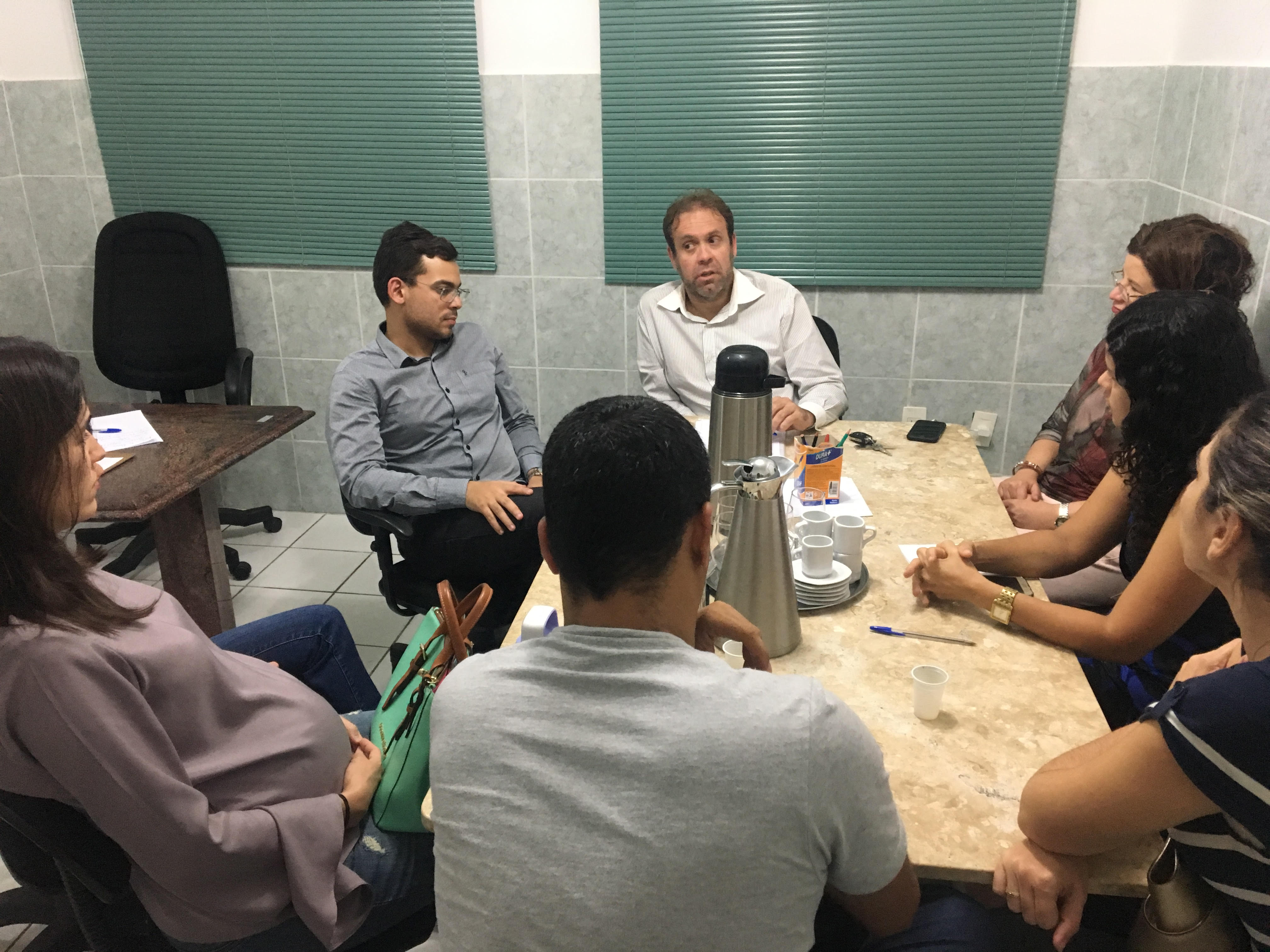 Leia mais sobre o artigo Pediatras e clínicos da Barros Lima denunciam falta de condições de trabalho e descaso