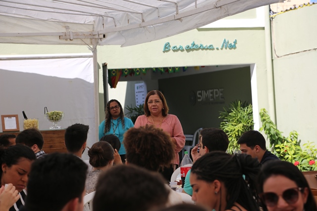 Leia mais sobre o artigo Formandos de medicina da UPE participaram de confraternização no Simepe