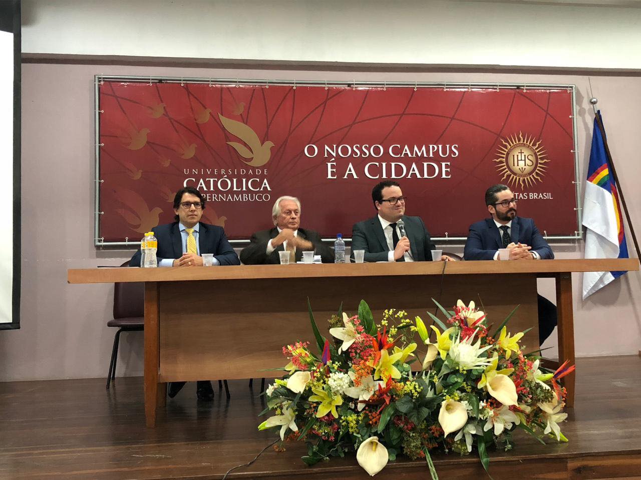 Leia mais sobre o artigo Defensoria Médica do Simepe participa da II Jornada de Direito Médico e da Saúde