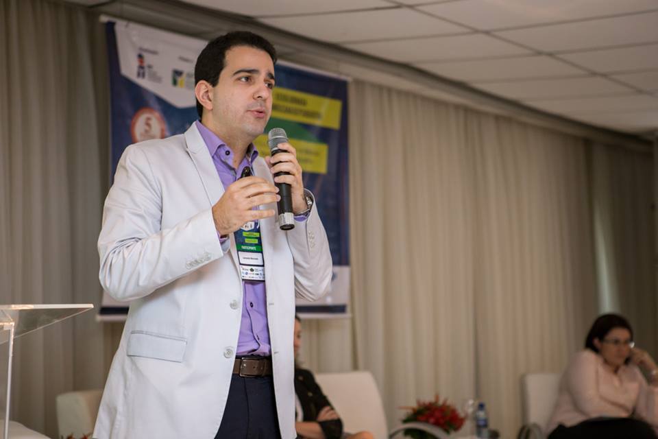 Leia mais sobre o artigo Setembro Amarelo: adoecimento da categoria médica precisa estar em pauta