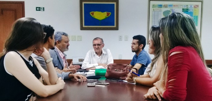 Leia mais sobre o artigo Estudantes da Fibra “entrevistam” representantes do Sindmepa