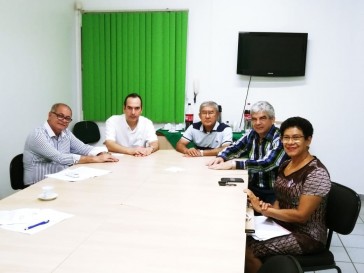 Leia mais sobre o artigo Sindicato reúne-se com membros da comissão permanente de saúde da Câmara Municipal
