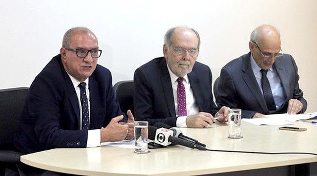 Leia mais sobre o artigo Conselho Federal de Medicina adota novo Código de Ética em resposta a avanços tecnológicos e científicos