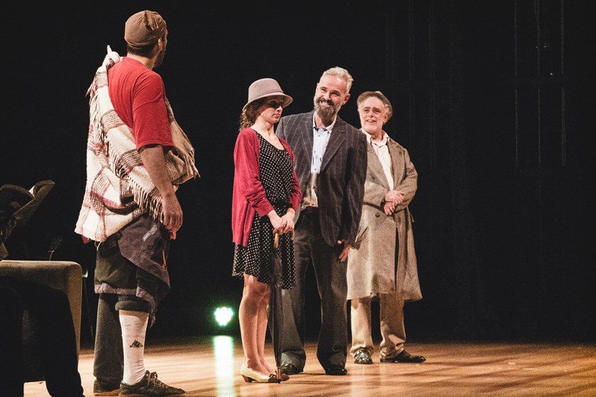 Leia mais sobre o artigo Médicos filiam-se ao Sindicato e garantem ingressos para a para a Peça Teatral “O Vendedor de Sonhos”