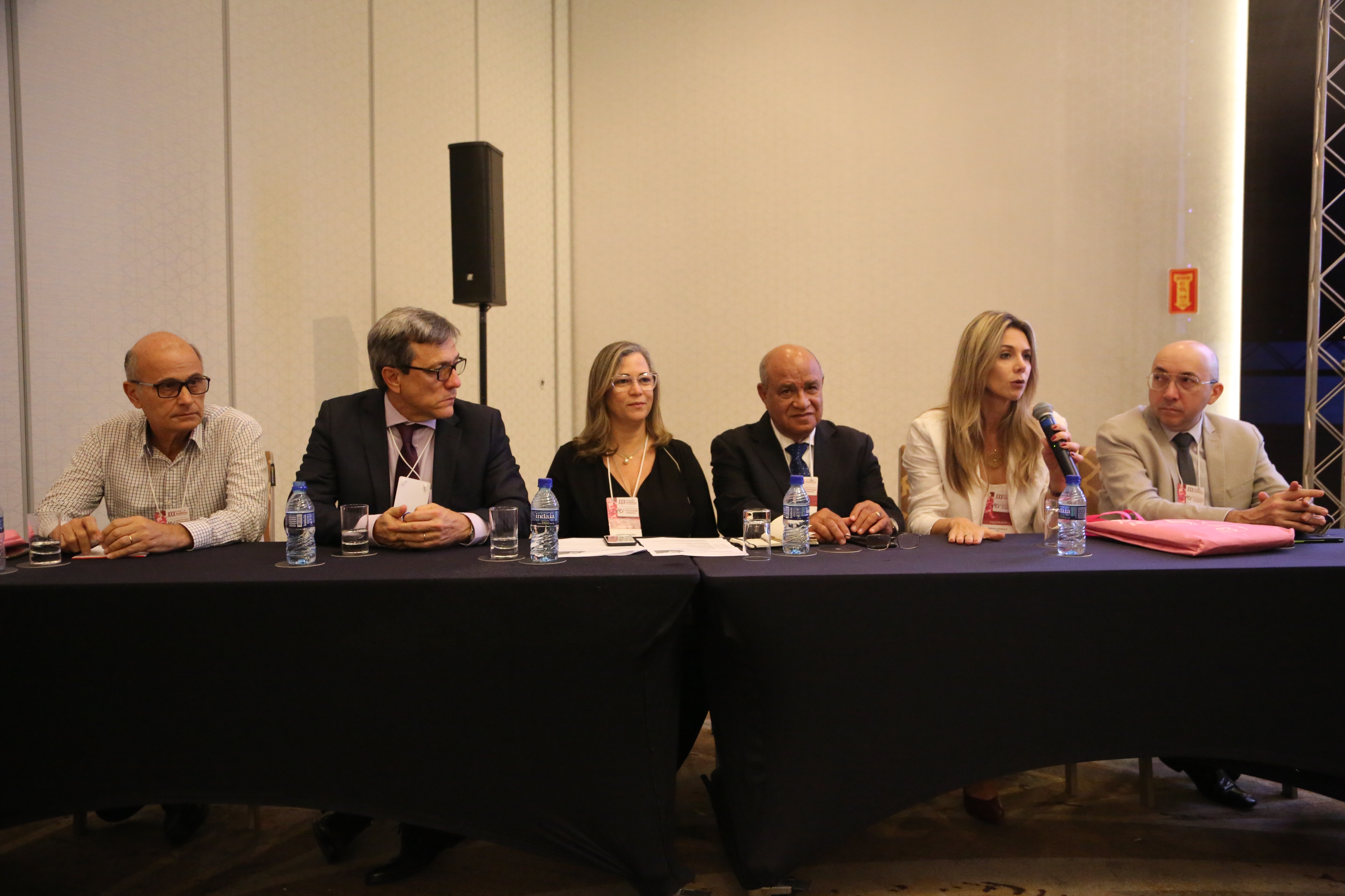 Leia mais sobre o artigo Simepe marca presença em Congresso de Ginecologia e Obstetrícia