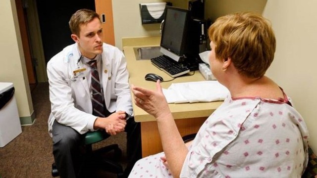 Leia mais sobre o artigo O que é a ‘síndrome do jaleco branco’ e como ela atrapalha os diagnósticos médicos